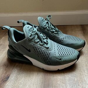 Nike Green Air Max 270 Sneakers